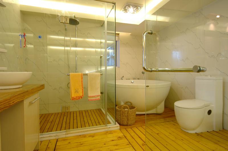 Les étapes clés pour réussir la pose de vos meubles de salle de bain